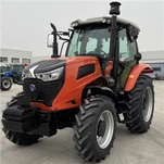 Ģeometrijas zīmola 140 zirgspēku traktors